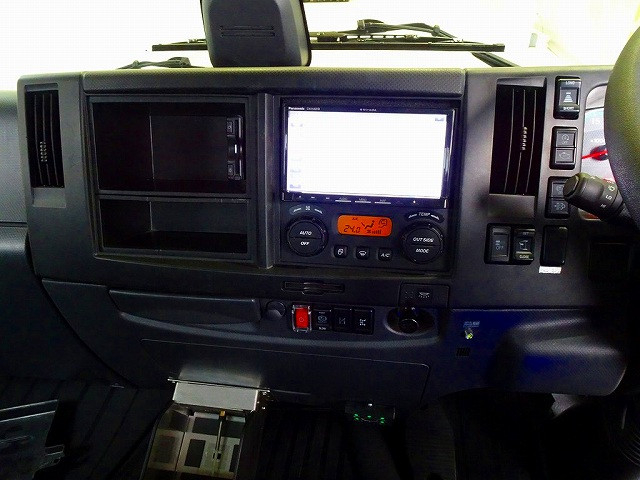 いすゞ フォワード 中型 平ボディ（クレーン付） 2RG-FRR90S2(98540) 10枚目