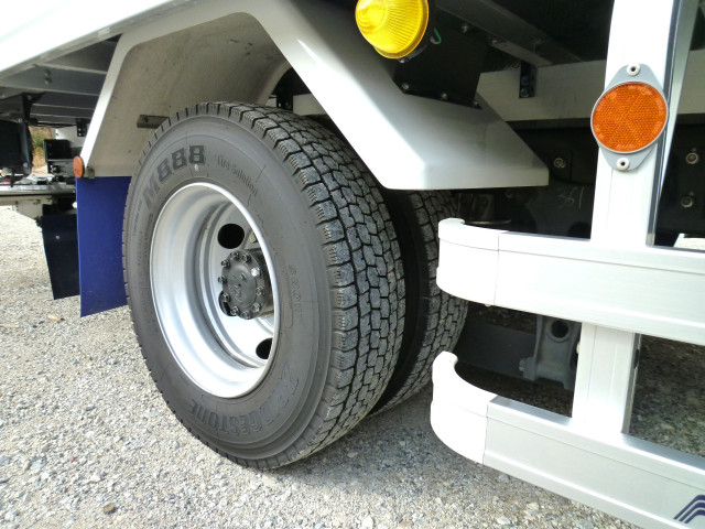 日野 レンジャー 中型 冷蔵冷凍バン 2KG-FC2ABG(98539) 49枚目