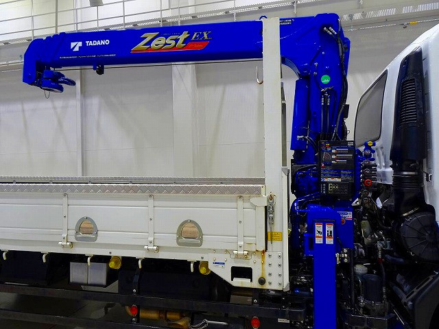 いすゞ フォワード 中型 平ボディ（クレーン付） 2RG-FRR90S2(98540) 30枚目