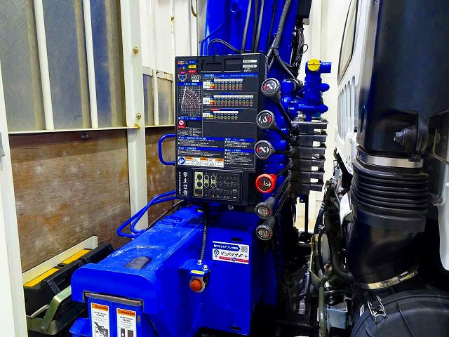 いすゞ フォワード 中型 平ボディ（クレーン付） 2RG-FRR90S2(98540) 31枚目