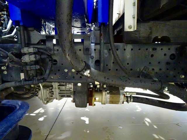 いすゞ フォワード 中型 平ボディ（クレーン付） 2RG-FRR90S2(98540) 36枚目