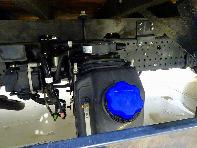 いすゞ フォワード 中型 平ボディ（クレーン付） 2RG-FRR90S2(98540) 37枚目