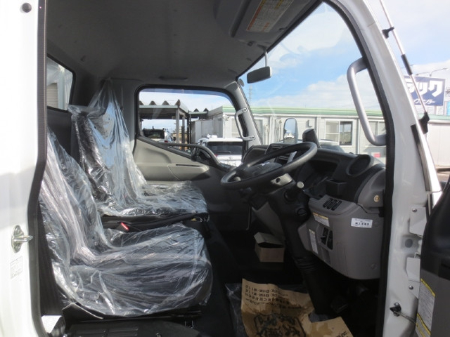 三菱ふそう キャンター 小型 平ボディ 2PG-FEB80(98541) 14枚目
