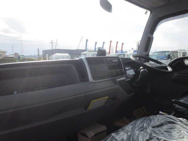 三菱ふそう キャンター 小型 平ボディ 2PG-FEB80(98541) 15枚目