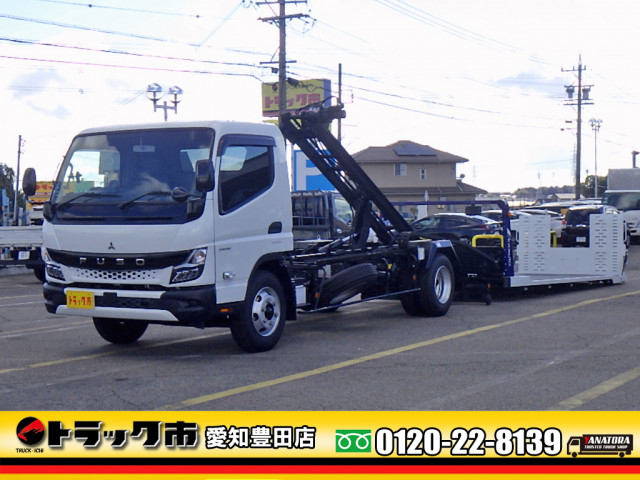 三菱ふそう キャンター 小型 キャリアカー 2PG-FEB80(98542) 1枚目