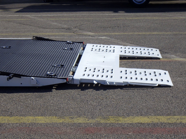 三菱ふそう キャンター 小型 キャリアカー 2PG-FEB80(98542) 10枚目