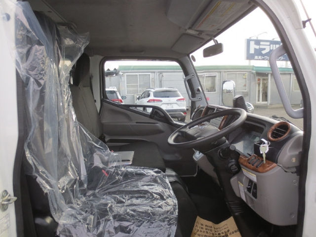 三菱ふそう キャンター 小型 Wキャブ 2RG-FBA20(98543) 12枚目