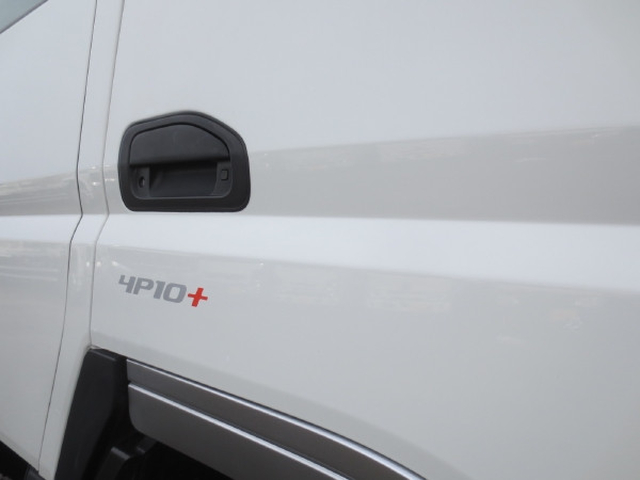 三菱ふそう キャンター 小型 Wキャブ 2RG-FBA20(98543) 20枚目