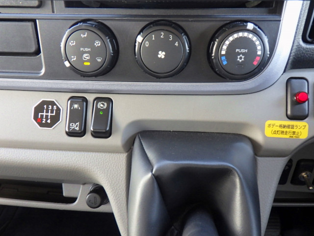 三菱ふそう キャンター 小型 キャリアカー 2PG-FEB80(98542) 45枚目