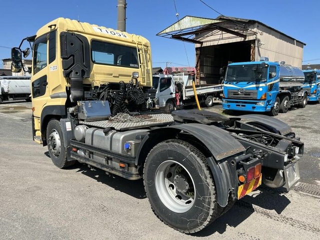 UDトラックス（日産） クオン 大型 トラクタ QPG-GK5XAB(32770) 4枚目