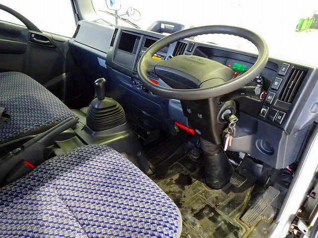 いすゞ エルフ 小型 平ボディ 2RG-NPS88AR(98547) 5枚目