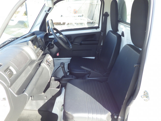 ダイハツ ハイゼット 軽 冷蔵冷凍バン 3BD-S510P(98548) 8枚目