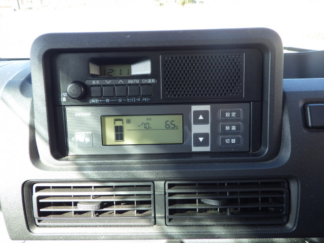 ダイハツ ハイゼット 軽 冷蔵冷凍バン 3BD-S510P(98548) 9枚目