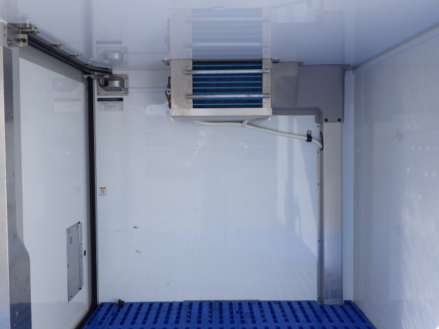 ダイハツ ハイゼット 軽 冷蔵冷凍バン 3BD-S510P(98548) 19枚目