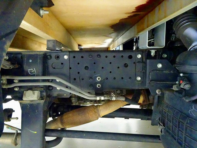 いすゞ エルフ 小型 平ボディ 2RG-NPS88AR(98547) 33枚目