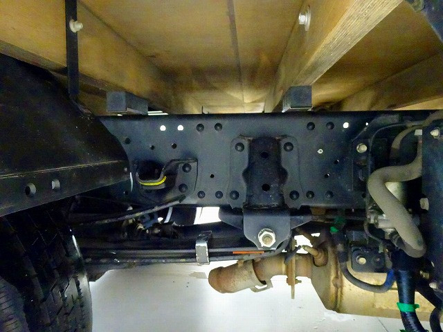 いすゞ エルフ 小型 平ボディ 2RG-NPS88AR(98547) 35枚目