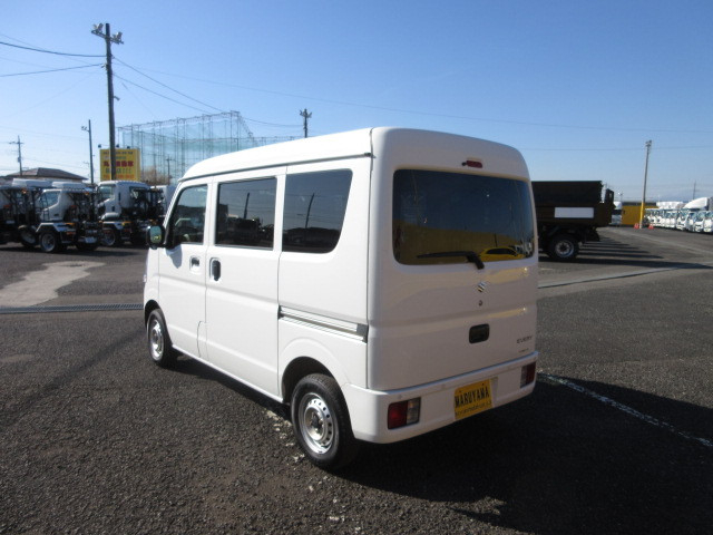スズキ エブリィ 軽 軽バン・乗用車 5BD-DA17V(98551) 3枚目