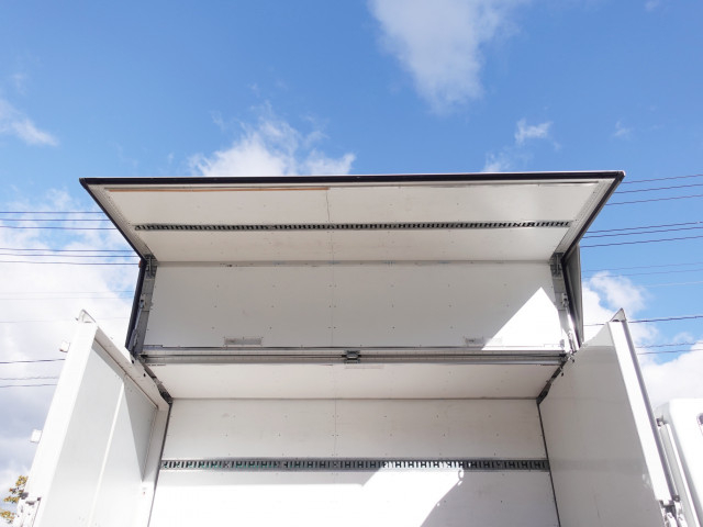 三菱ふそう キャンター 小型 ウィング 2PG-FEB50(98555) 15枚目