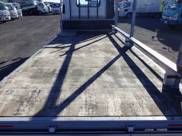 いすゞ エルフ 小型 平ボディ 2RG-NPR88AR(98556) 9枚目