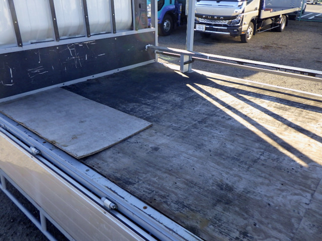 いすゞ エルフ 小型 平ボディ 2RG-NPR88AR(98556) 10枚目