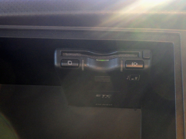 いすゞ エルフ 小型 平ボディ 2RG-NPR88AR(98556) 19枚目