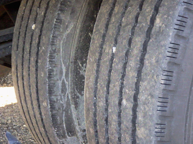 いすゞ エルフ 小型 平ボディ 2RG-NPR88AR(98556) 23枚目