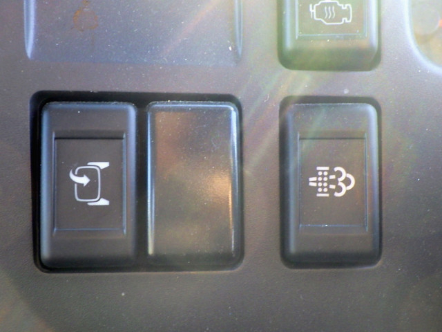 いすゞ エルフ 小型 平ボディ 2RG-NPR88AR(98556) 47枚目