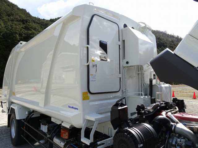 日野 レンジャー 増トン 塵芥車（プレス式） 2KG-GC2ABA(106369) 19枚目