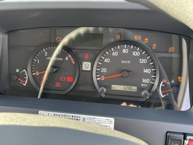 いすゞ エルフ 小型 平ボディ（クレーン付） 2RG-NKR88R(98558) 39枚目