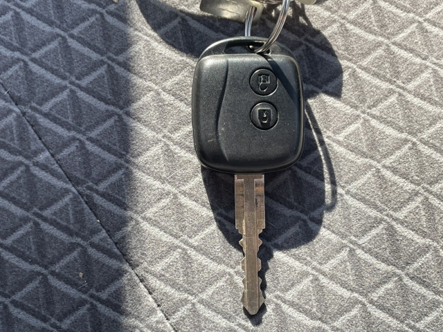 いすゞ エルフ 小型 平ボディ（クレーン付） 2RG-NKR88R(98558) 40枚目