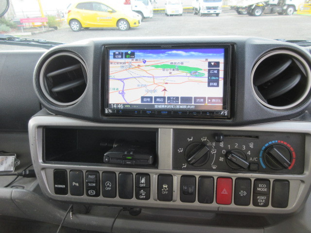 トヨタ トヨエース 小型 平ボディ 2RG-XZC655(98560) 15枚目