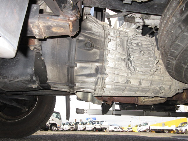 いすゞ フォワード 中型 ウィング 2RG-FRR90T2(98564) 32枚目