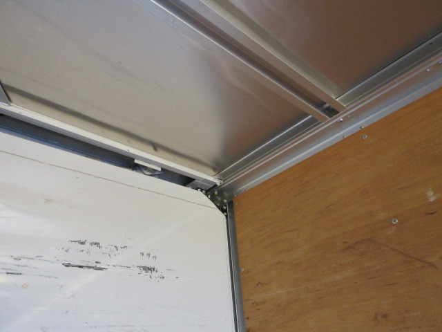 いすゞ フォワード 中型 ウィング 2RG-FRR90T2(98564) 42枚目