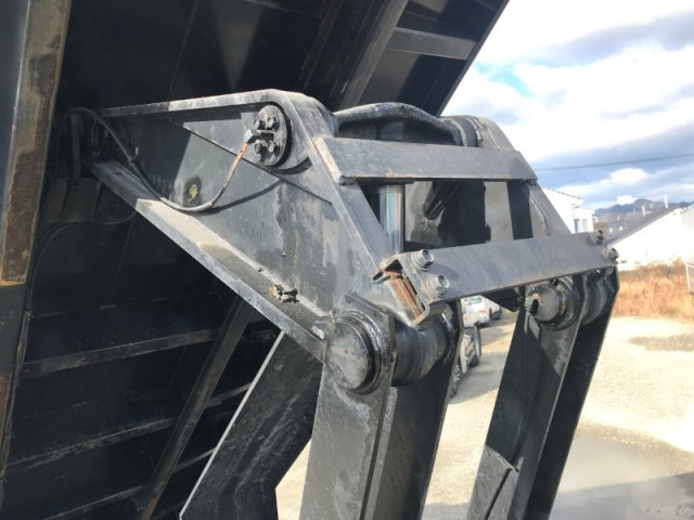 三菱ふそう スーパーグレート 大型 粉粒体運搬車 2PG-FU70GY(98565) 32枚目