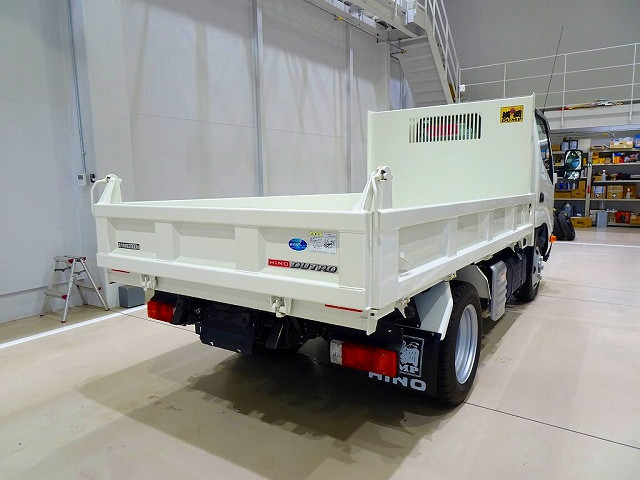 日野 デュトロ 小型 土砂ダンプ 2RG-XZU600T(98566) 3枚目