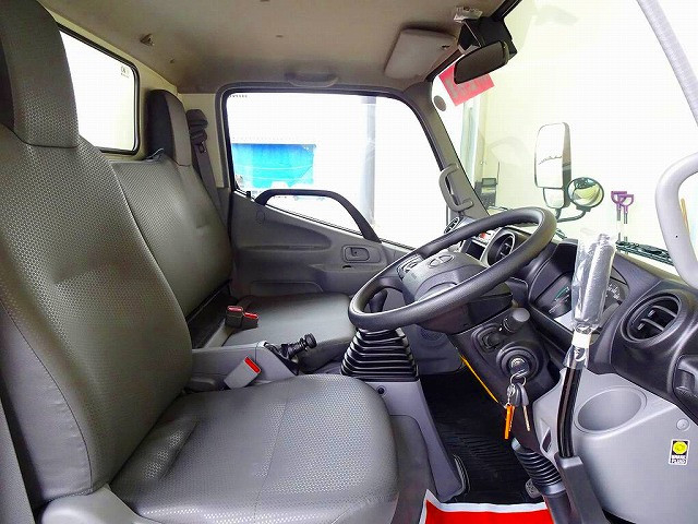 日野 デュトロ 小型 土砂ダンプ 2RG-XZU600T(98566) 6枚目