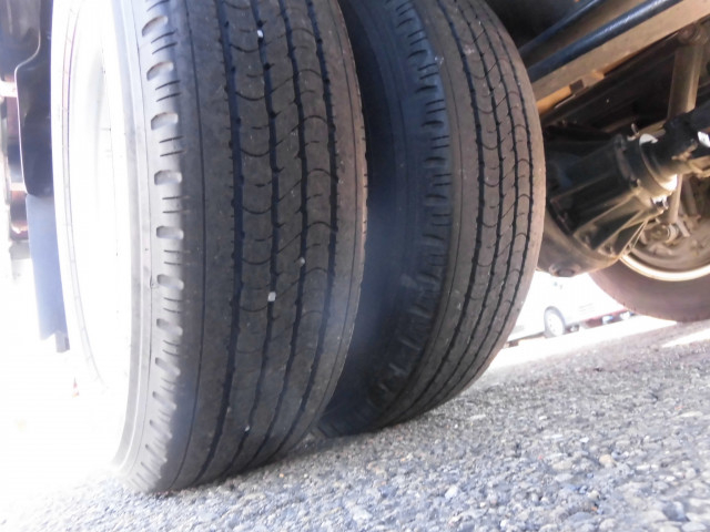 いすゞ エルフ 小型 平ボディ TRG-NPR85AR(98569) 23枚目