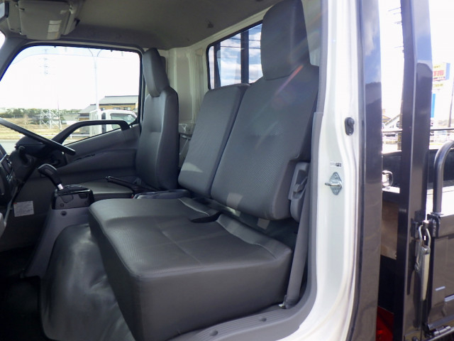 日野 デュトロ 小型 平ボディ TPG-XZC710M(98570) 11枚目