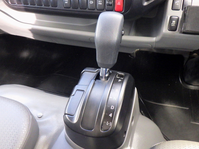 日野 デュトロ 小型 平ボディ TPG-XZC710M(98570) 13枚目