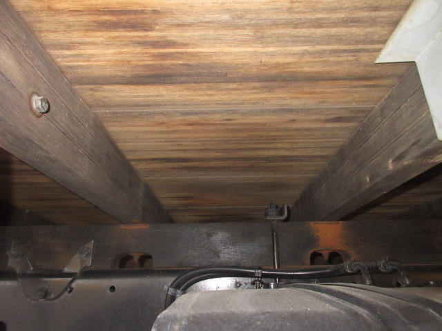 日野 レンジャー 中型 平ボディ（クレーン付） 2KG-FD2ABA(98571) 33枚目