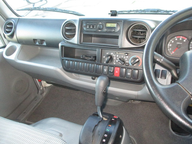 トヨタ トヨエース 小型 平ボディ LDF-KDY231(98574) 11枚目