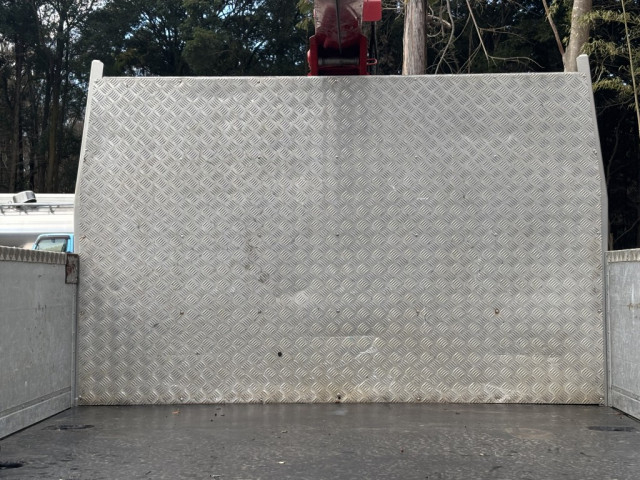 いすゞ エルフ 小型 平ボディ（クレーン付） 2RG-NPR88YN(98576) 13枚目