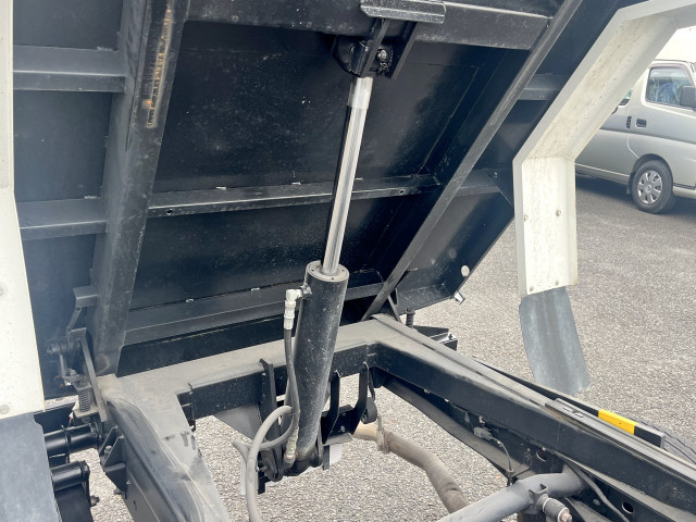 マツダ ボンゴ 小型 土砂ダンプ DBF-SLP2L(98577) 14枚目