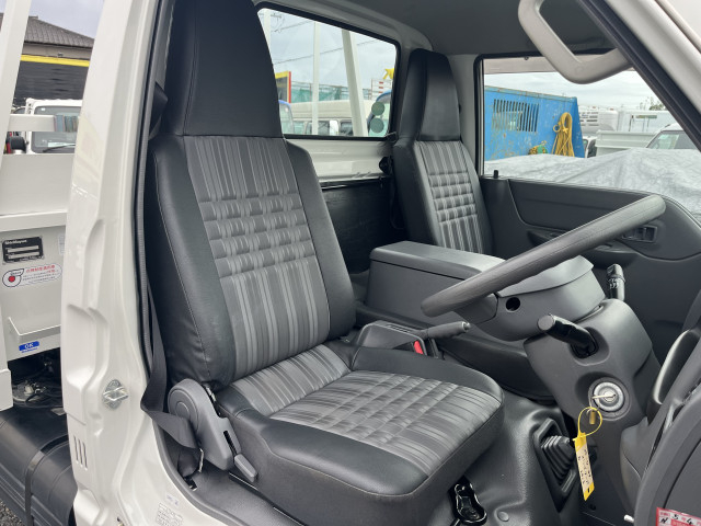 マツダ ボンゴ 小型 土砂ダンプ DBF-SLP2L(98577) 18枚目