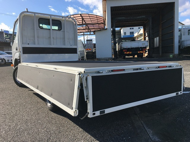 トヨタ ダイナ 小型 平ボディ ABF-TRY230(98582) 11枚目