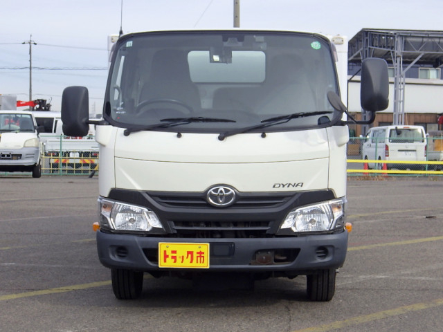 トヨタ ダイナ 小型 冷蔵冷凍バン TKG-XZU645(98583) 3枚目