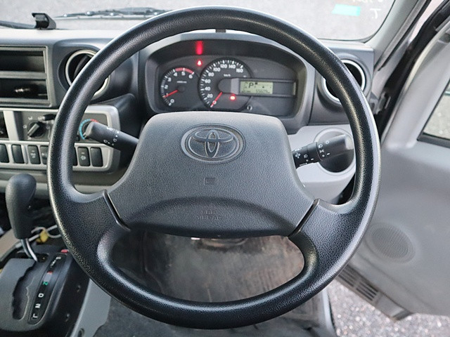 トヨタ トヨエース 小型 平ボディ QDF-KDY231(98584) 4枚目