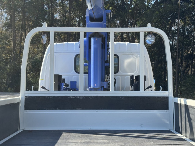 トヨタ ダイナ 小型 平ボディ（クレーン付） TKG-XZU650(98589) 13枚目