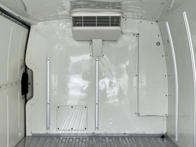 トヨタ レジアスエース 小型 冷蔵冷凍バン QDF-KDH201V(98592) 9枚目