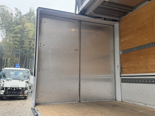 日野 レンジャー 中型 ウィング TKG-FC9JKAG(98591) 17枚目